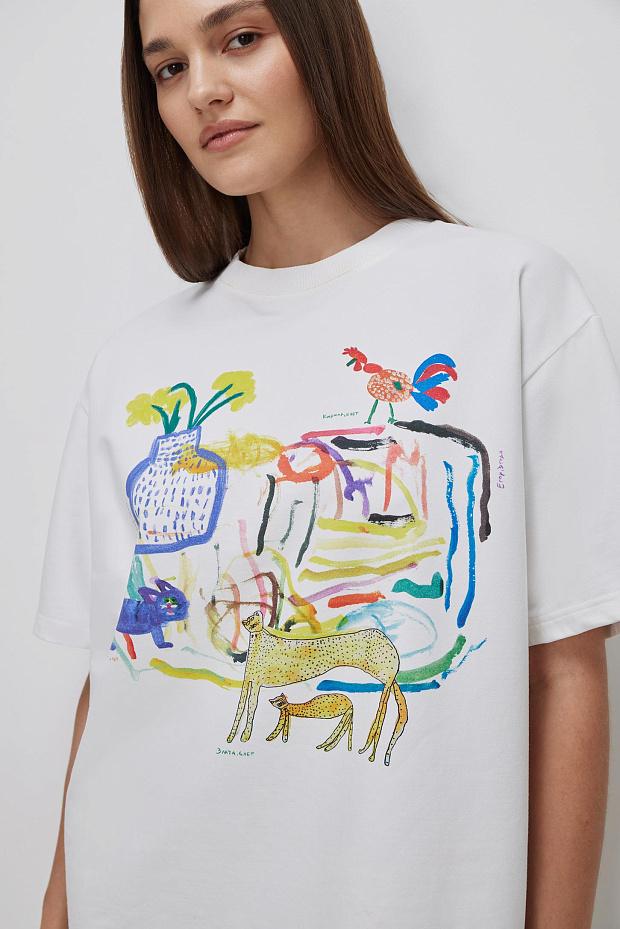 Футболка оверсайз с принтом (тофу)