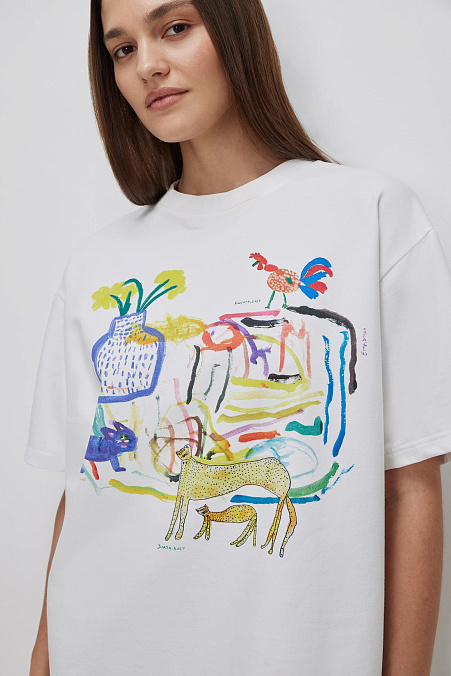 Футболка оверсайз с принтом (тофу)