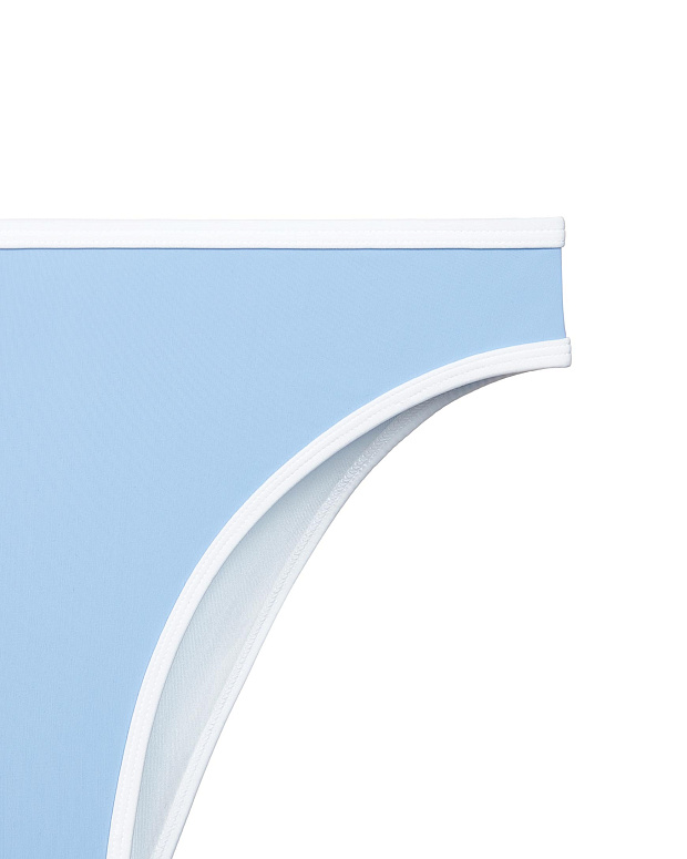 Купальные трусы-бразильяно со средней посадкой (голубой с молочной отделкой)