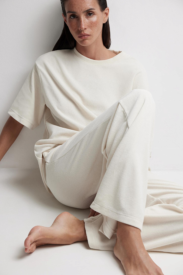 Брюки на резинке из махровой ткани (сливочный)