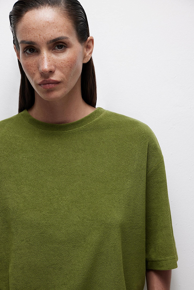 Футболка-оверсайз с петельной фактурой (оливковый)