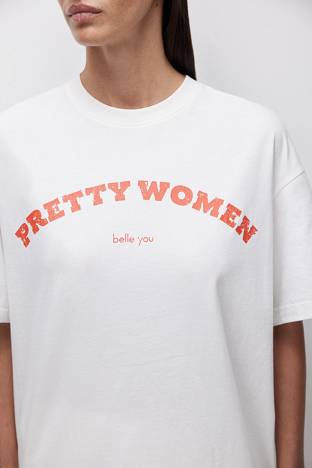 Футболка оверсайз с принтом (молочный)
