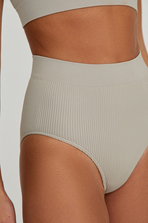 Комплект белья в рубчик (кофе с молоком)