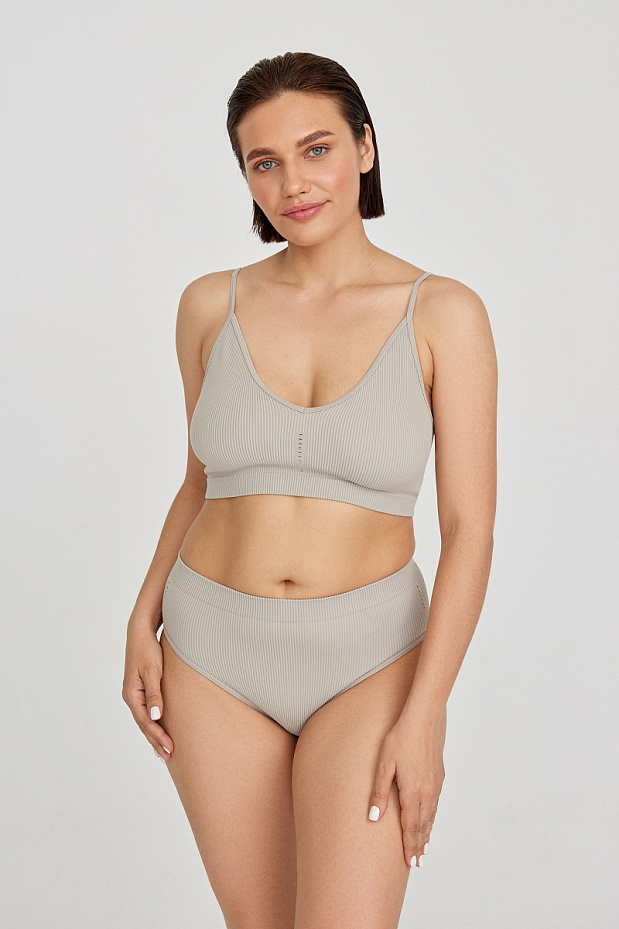 Топ в рубчик с v-образным вырезом (кофе с молоком)