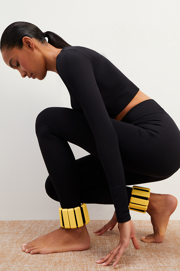 Утяжелители для рук (светло-жёлтый)