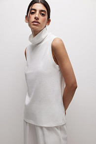 Майка с воротником Gentle