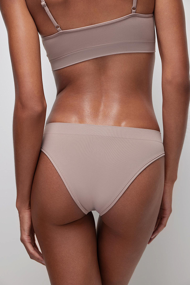 Трусы-бразильяно с низкой посадкой (холодный мокко)