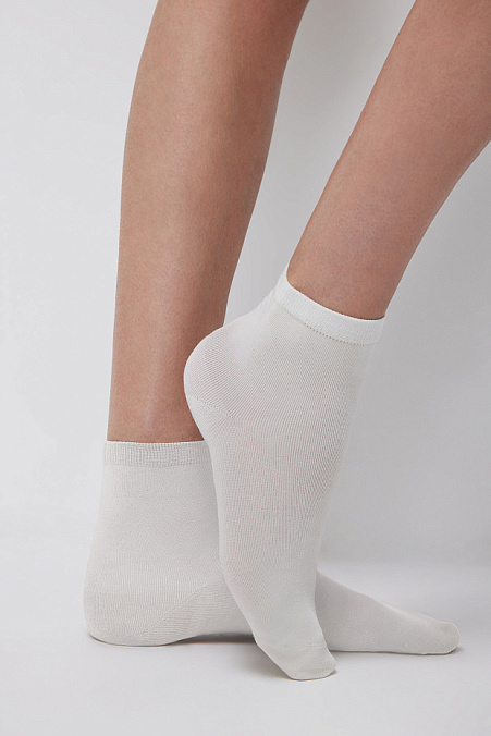 Носки из модала средней длины (молочный)