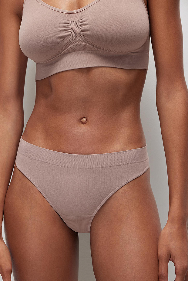 Трусы-стринги с низкой посадкой (холодный мокко)