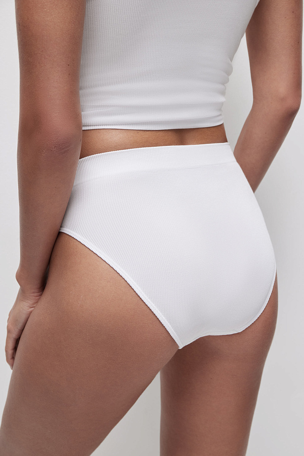 Трусы-слипы со средней посадкой (белый)