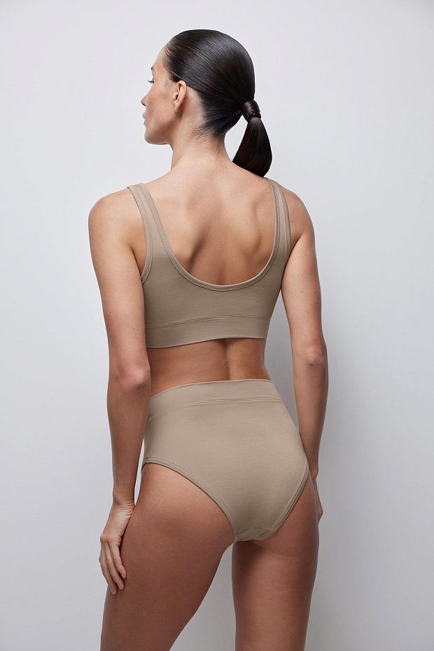 Топ на широких бретелях из бамбука (бежевый)