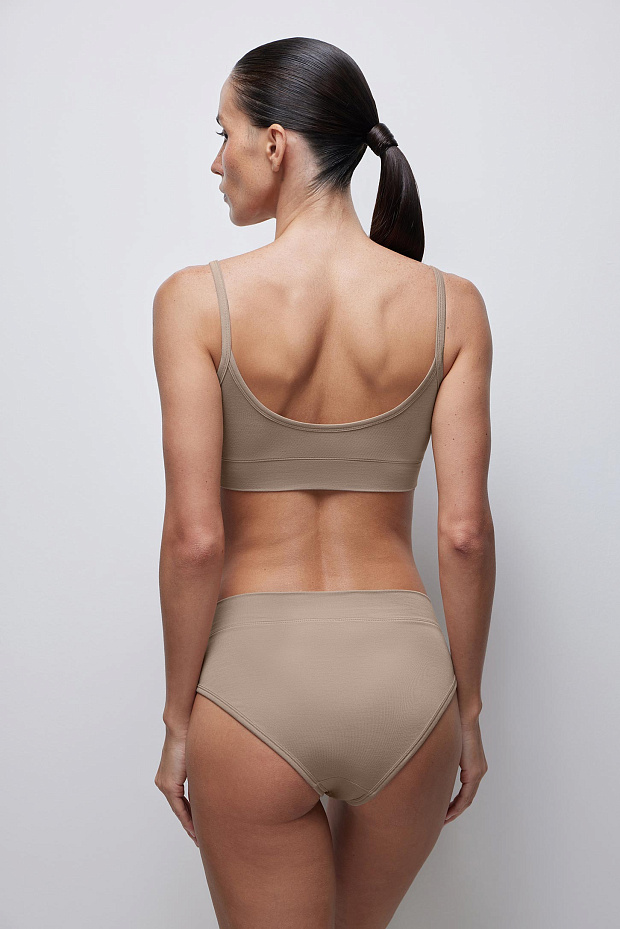 Топ на тонких бретелях из бамбука (бежевый)