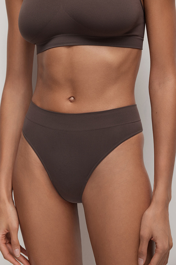 Трусы-стринги с низкой посадкой (шоколадный)