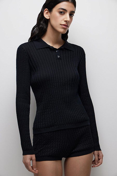 Джемпер прилегающего силуэта (черный)