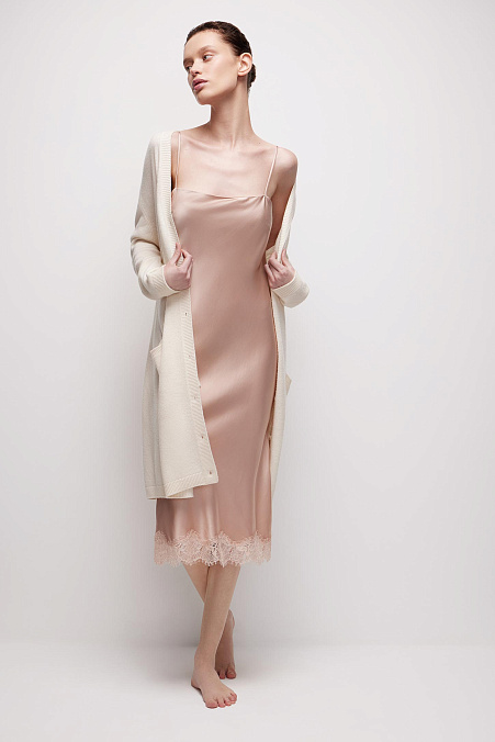 Платье прилегающего силуэта (чайная роза)