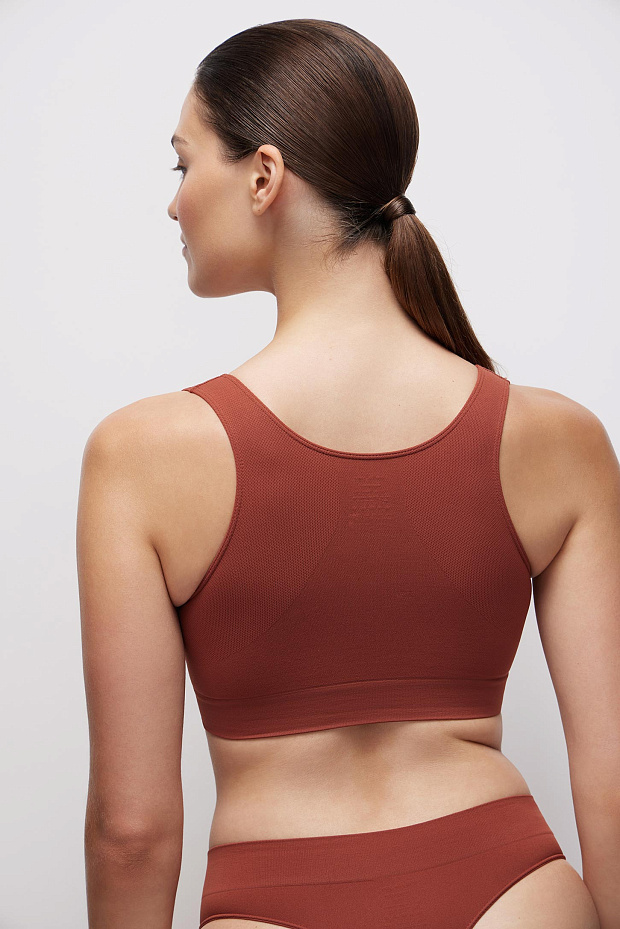 Топ на широких бретелях с V- образным вырезом до 4XL (терракотовый)