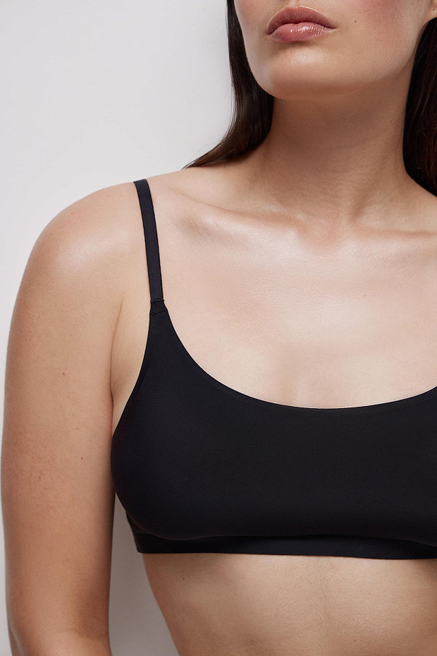 Топ на регулируемых бретелях (черный)