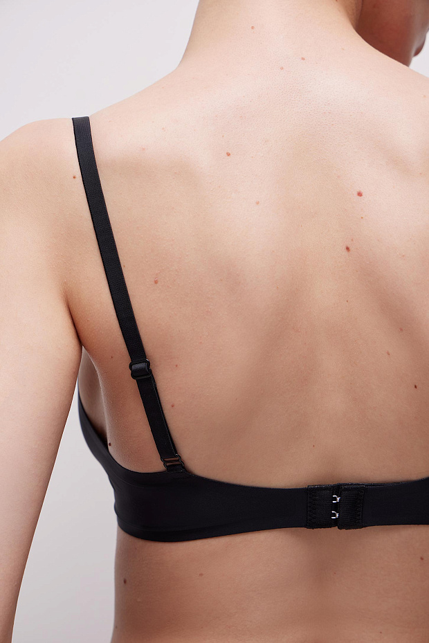 Бюстгальтер на тонких бретелях (черный)