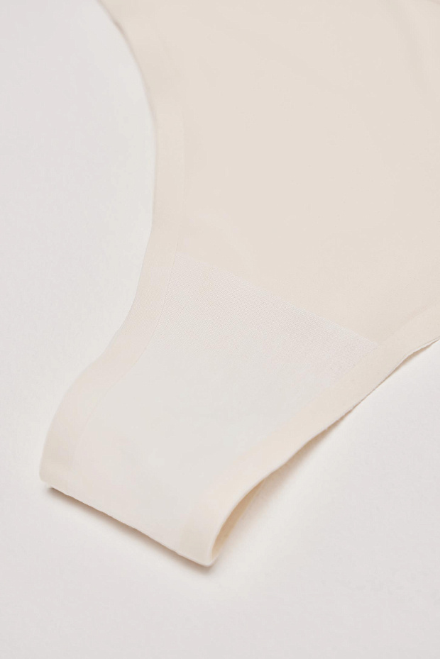 Трусы-стринги со средней посадкой (пломбир)