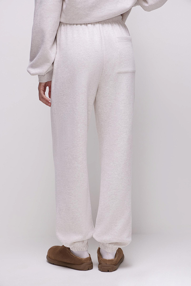 Брюки-джоггеры (молочный меланж)