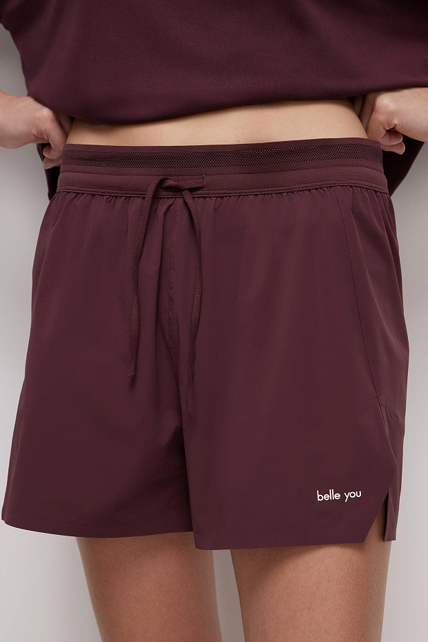 Спортивные шорты (бордовый)