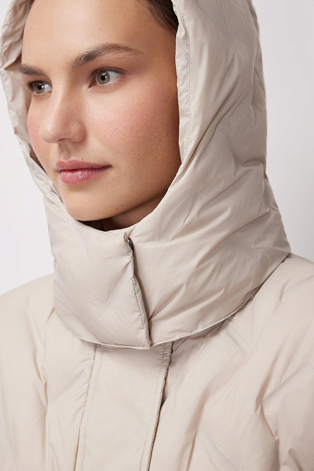 Пуховик (светло-бежевый)