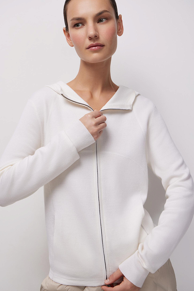 Лонгслив (молочный)