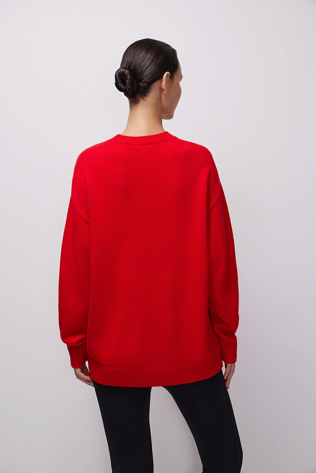 Джемпер с вышивкой (красный)