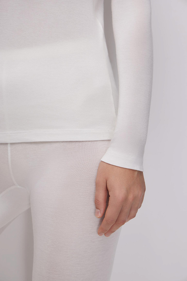 Лонгслив из гладкого трикотажа (молочный)