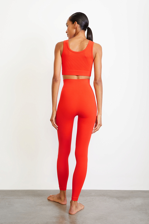 Легинсы с высокой посадкой в мелкий рубчик (маковый)