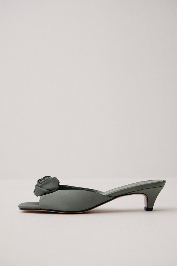 Босоножки (зеленый)