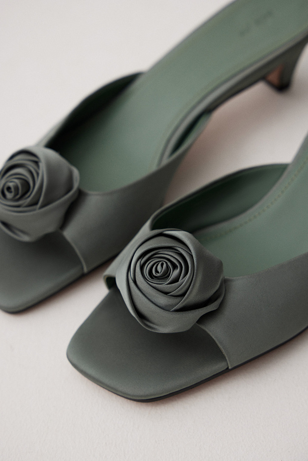 Босоножки (зеленый)