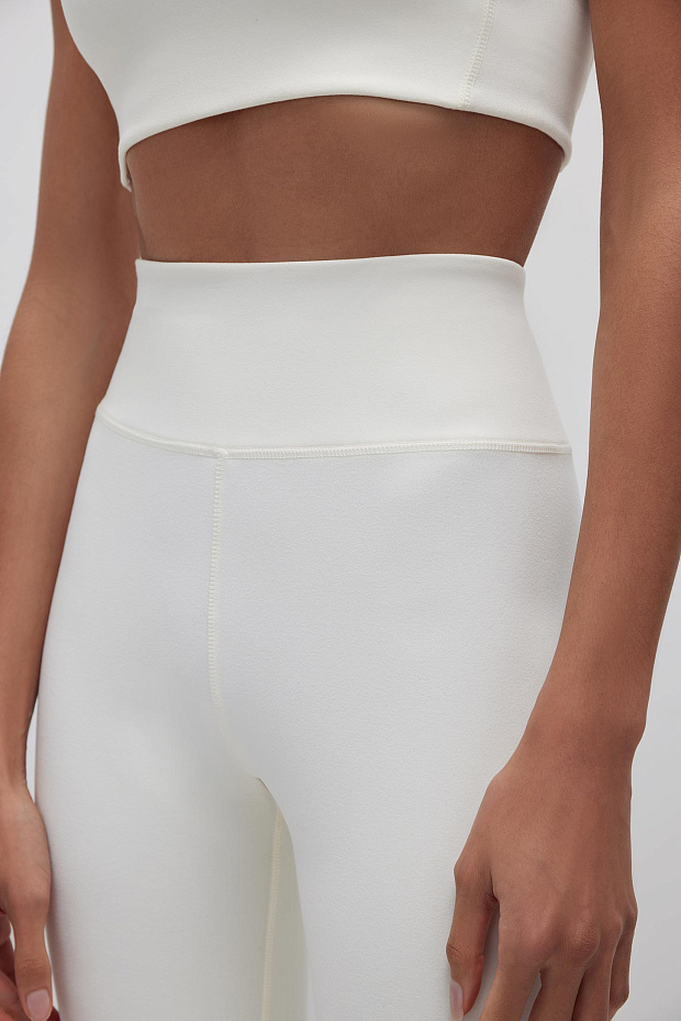 Легинсы из мягкой микрофибры (светло-бежевый)