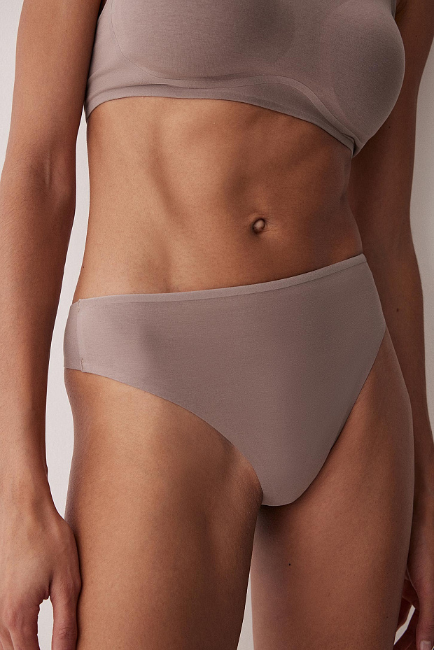 Трусы-стринги со средней посадкой (бежевый)