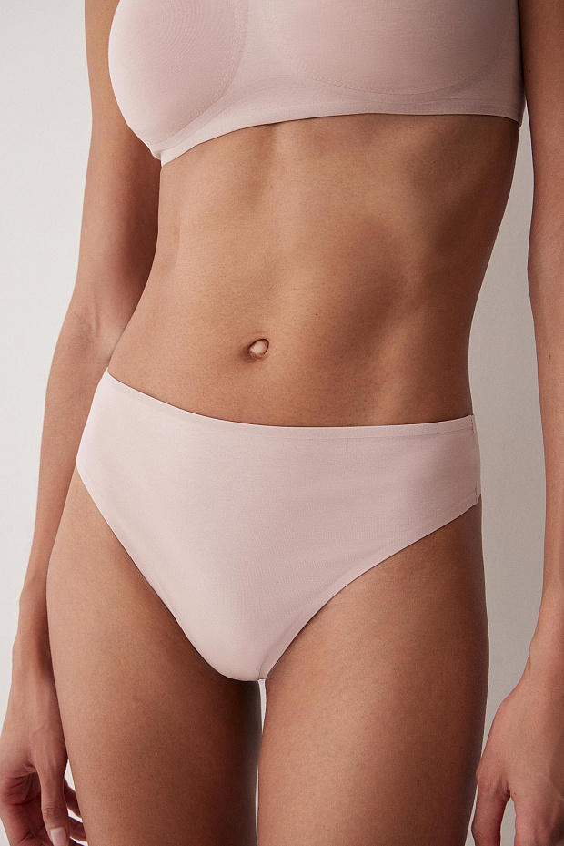 Трусы-стринги со средней посадкой (пудрово-розовый)