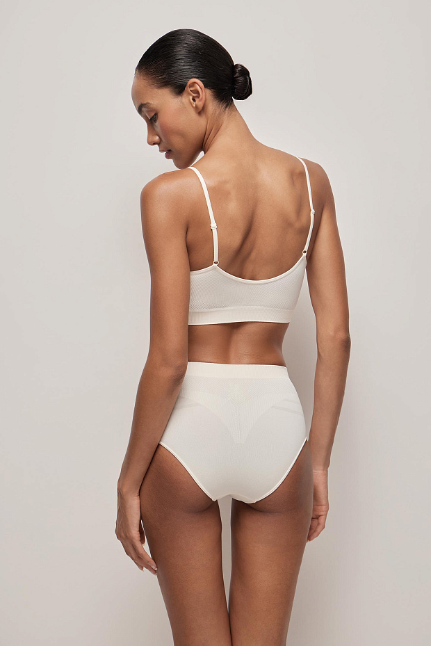 Бюстгальтер топ на тонких бретелях (пломбир)