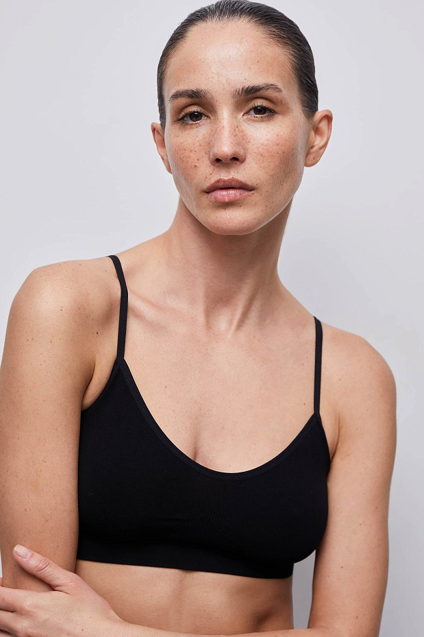 Топ на тонких бретелях Бамбук (черный)