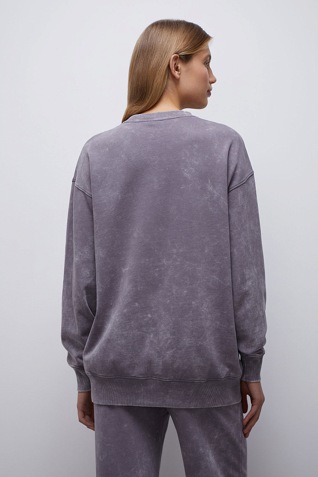 Толстовка с эффектом stonewashed (мокрый асфальт)