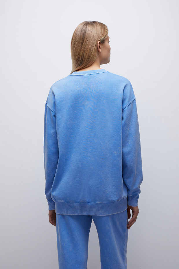 Толстовка с эффектом stonewashed (яркий голубой)
