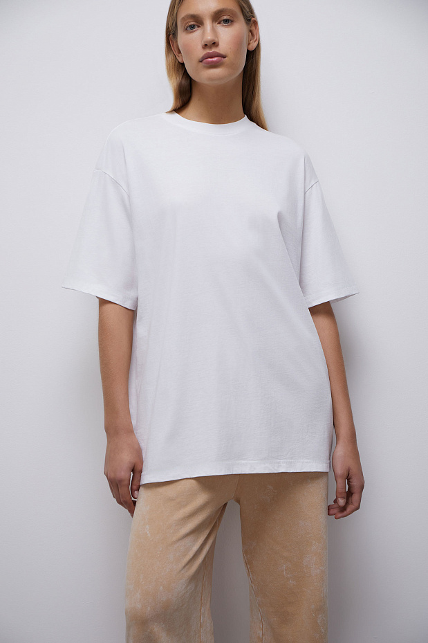 Футболка оверсайз с эффектом stonewashed (молочный)