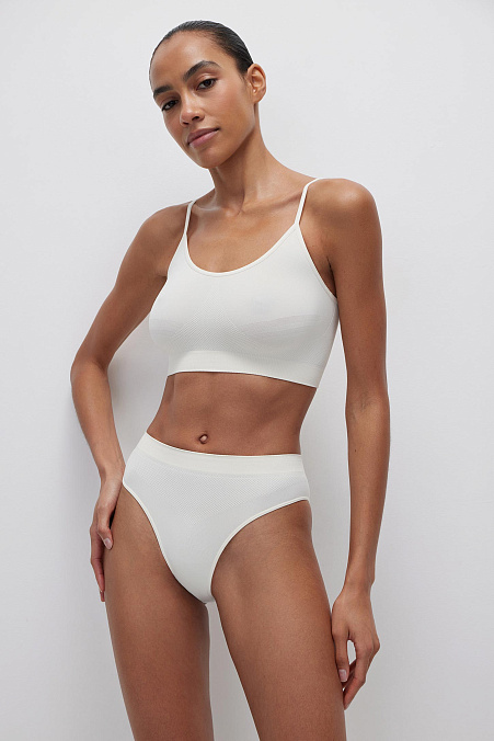 Трусы бразильяна с высокой посадкой (пломбир)